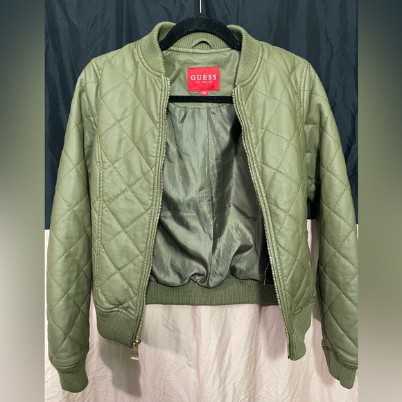 GUESS Marine Quilted Cropped Jacket (Green) - Picture 6 of 6